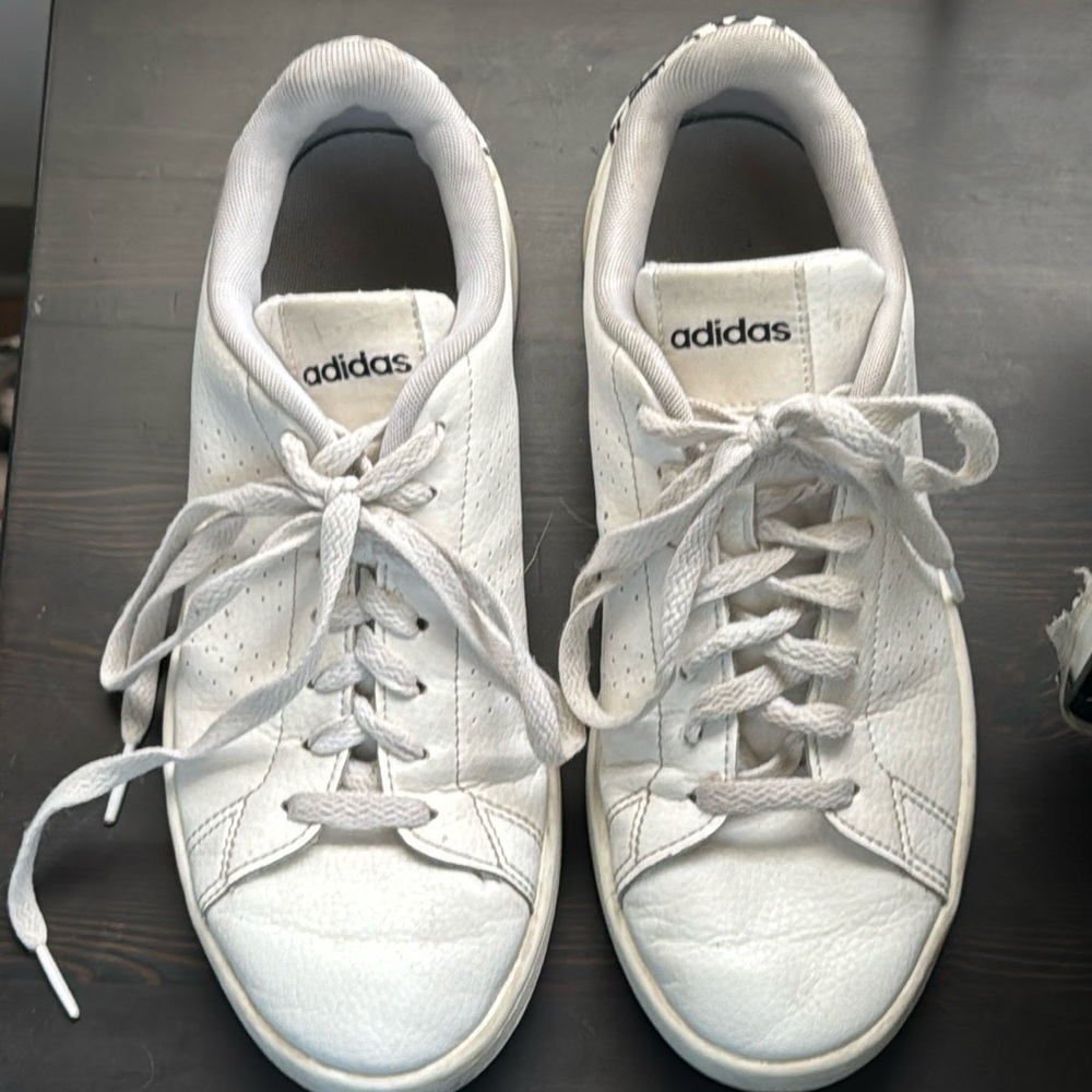 Adidas Cloudform Advantage zebra heel detail lace up white sz 8 1/2